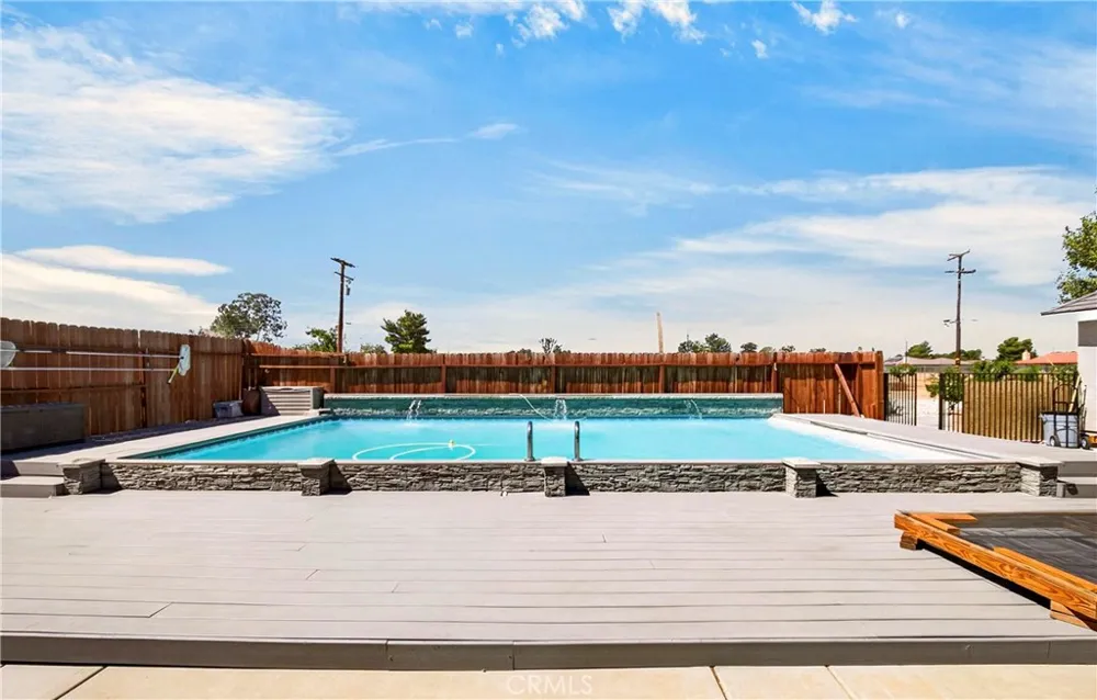 21031 Rancherias Apple Valley, CA 92307