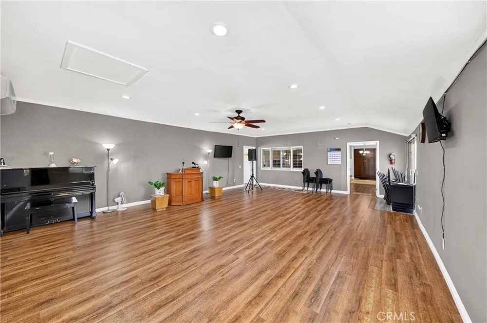 21031 Rancherias Apple Valley, CA 92307