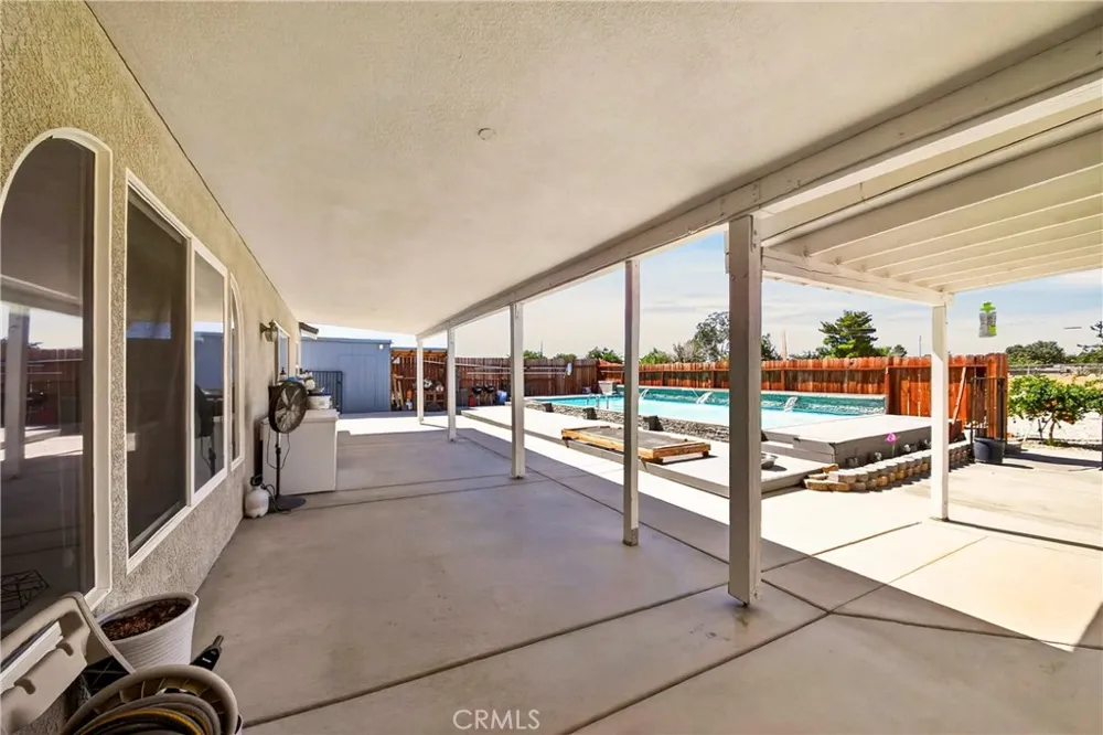21031 Rancherias Apple Valley, CA 92307