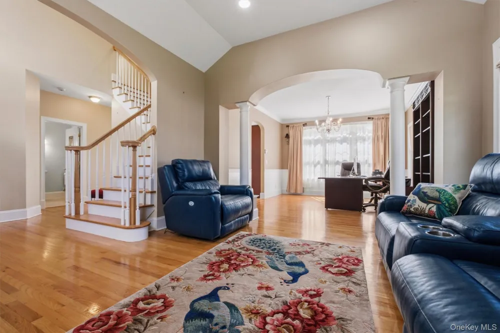 17 Arbor Court Poughkeepsie, NY 12603