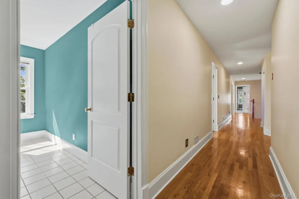 17 Arbor Court Poughkeepsie, NY 12603