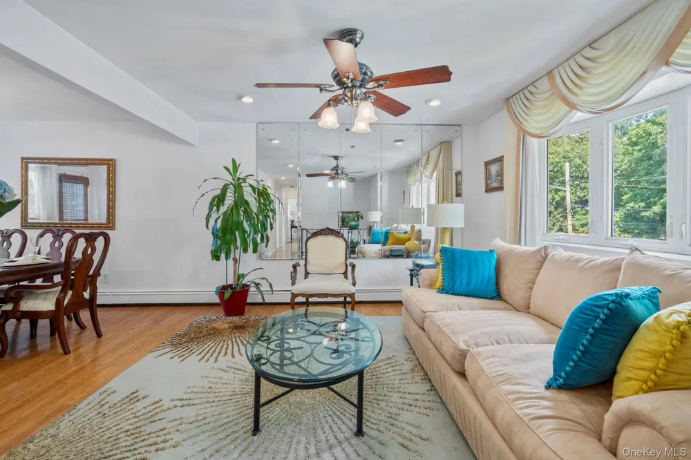 18 Brooklyn Avenue Roosevelt, NY 11575