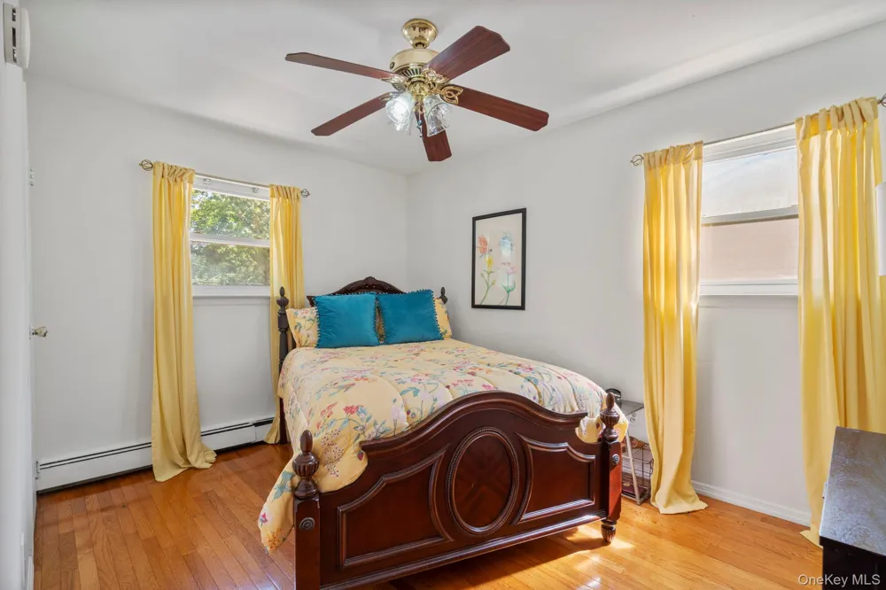 18 Brooklyn Avenue Roosevelt, NY 11575