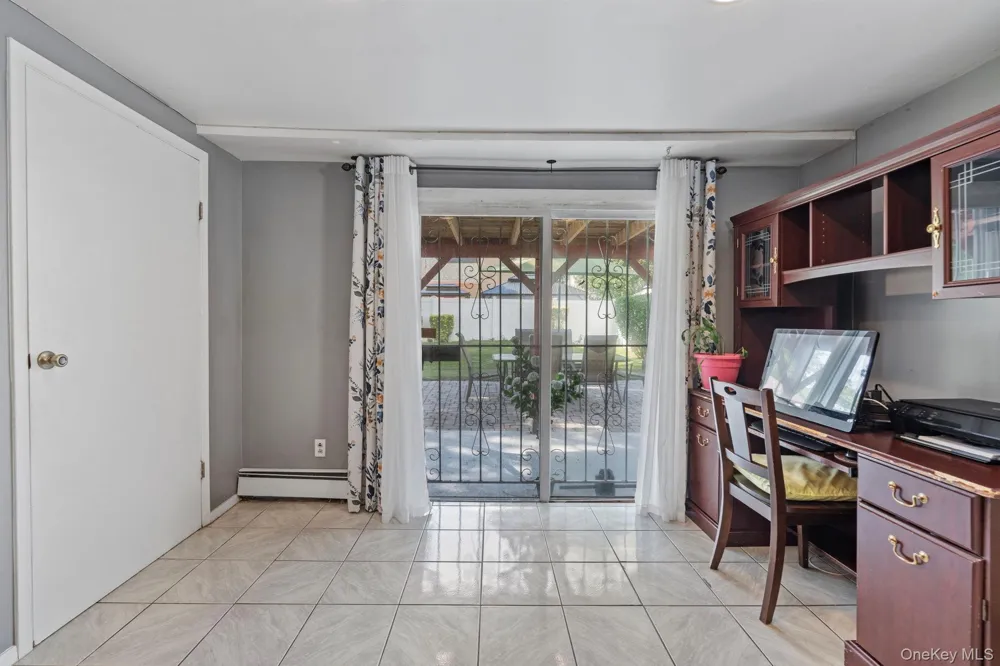 18 Brooklyn Avenue Roosevelt, NY 11575