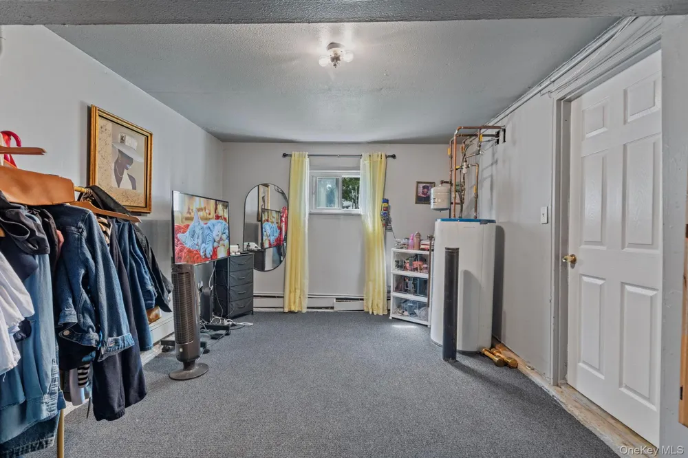 18 Brooklyn Avenue Roosevelt, NY 11575