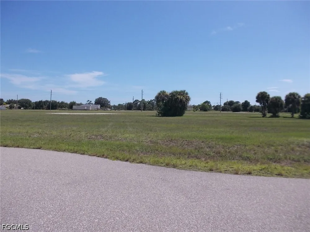 Bunk Court Placida, FL 33946