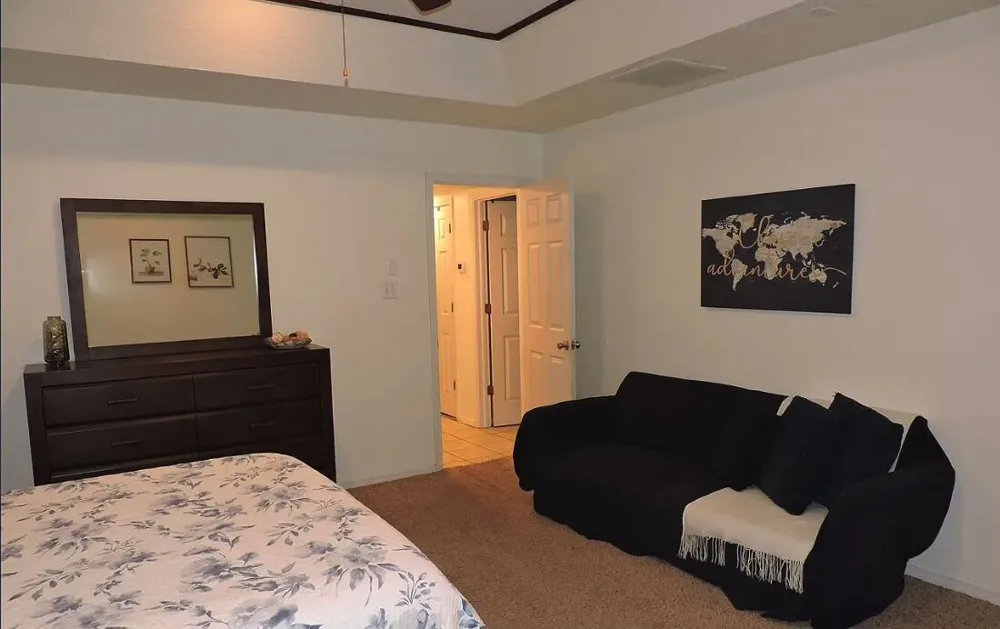 706 NW Micklegate Boulevard Lawton, OK 73505