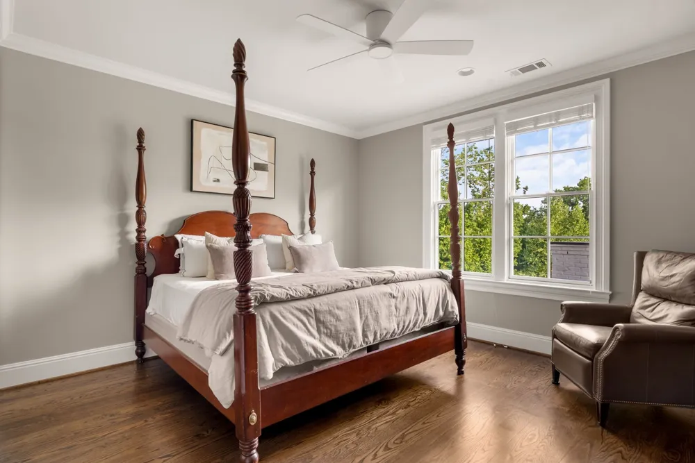 8645 Belladonna Dr College Grove, TN 37046