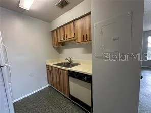 4814 S SEMORAN BOULEVARD #405 Orlando, FL 32822