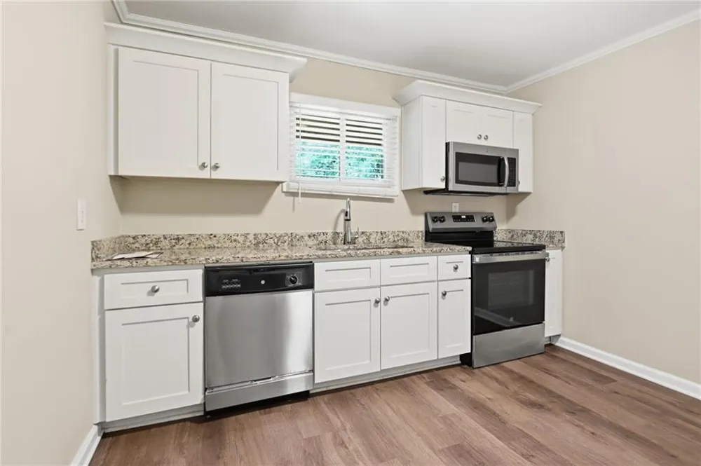 2318 Ousley Court Decatur, GA 30032