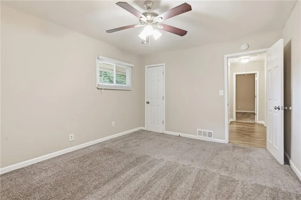 2318 Ousley Court Decatur, GA 30032