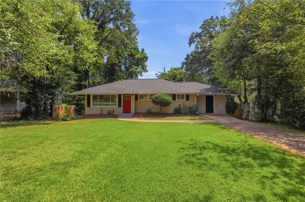 2318 Ousley Court Decatur, GA 30032