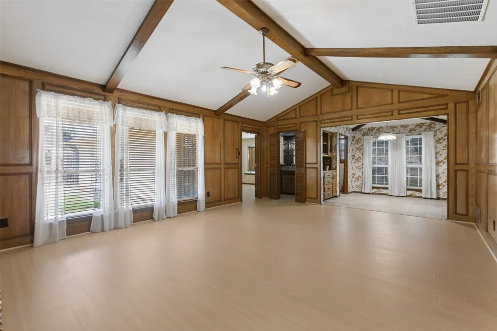 1700 Mayflower Drive Richardson, TX 75081