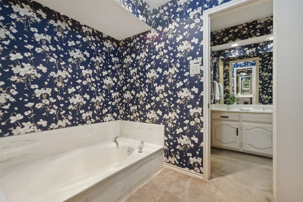 1700 Mayflower Drive Richardson, TX 75081