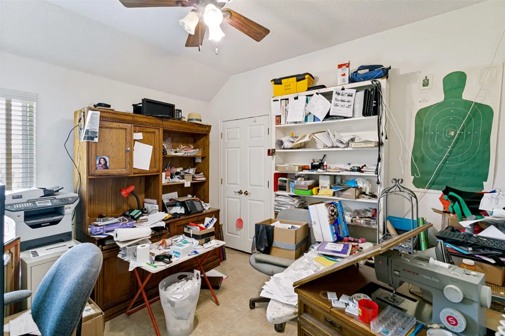 1425 Tobie Layne Street Benbrook, TX 76126