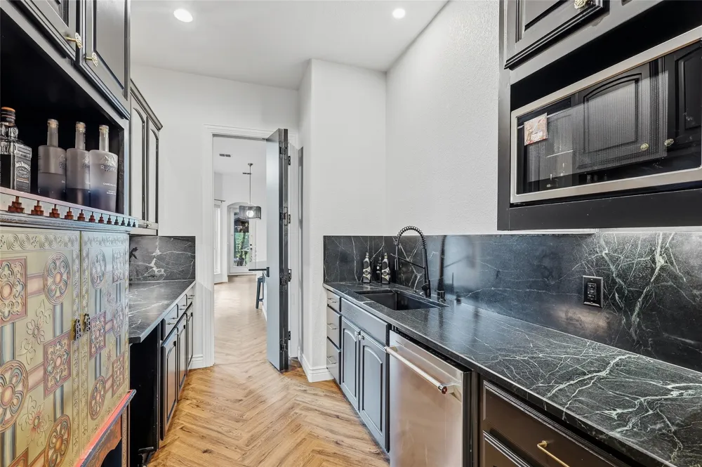 3503 Sarah Springs Trail Flower Mound, TX 75022
