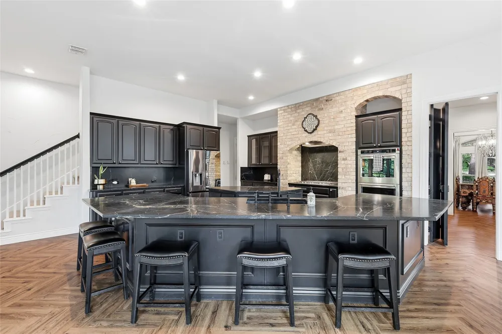 3503 Sarah Springs Trail Flower Mound, TX 75022