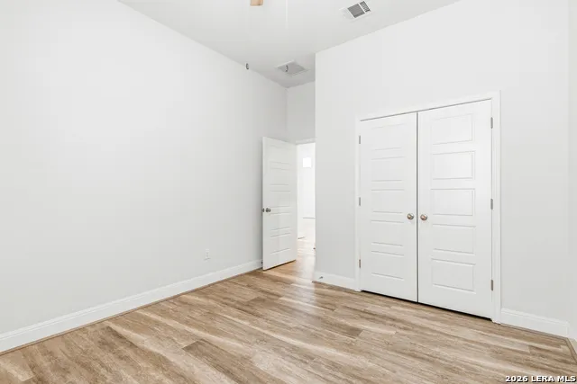 12422 Chena Lk San Antonio, TX 78249