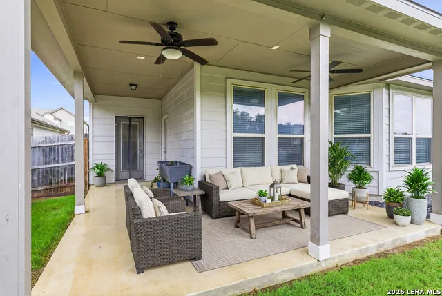 12422 Chena Lk San Antonio, TX 78249