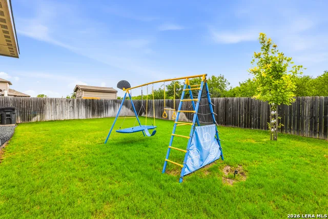 12422 Chena Lk San Antonio, TX 78249