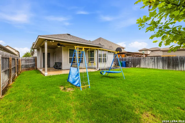 12422 Chena Lk San Antonio, TX 78249