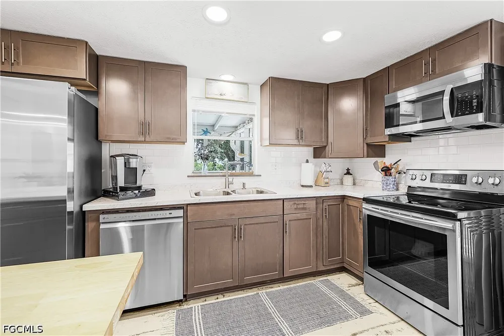 6th Avenue St James City, FL 33956