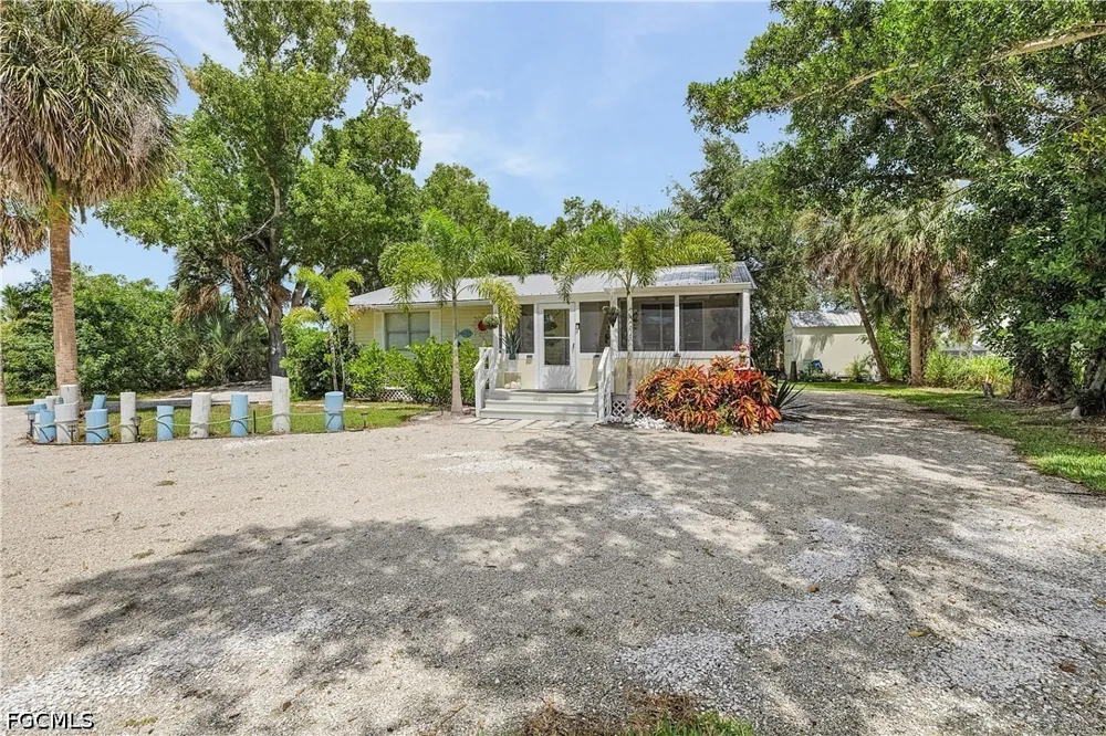 6th Avenue St James City, FL 33956