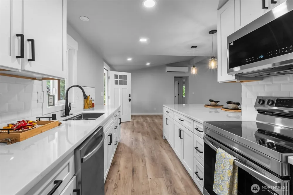 15841 Bald Hill Road SE Yelm, WA 98597
