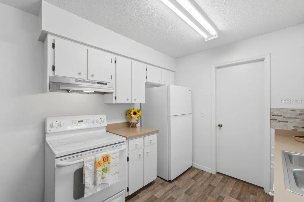 3126 MARLIN DRIVE Sebring, FL 33870