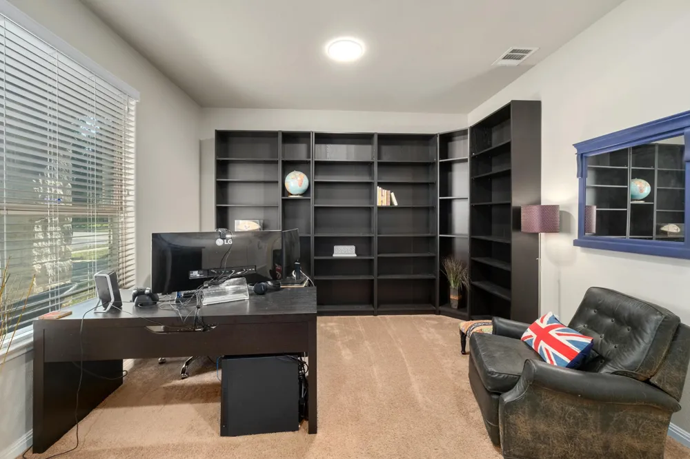 193 Camden Cove Buda, TX 78610