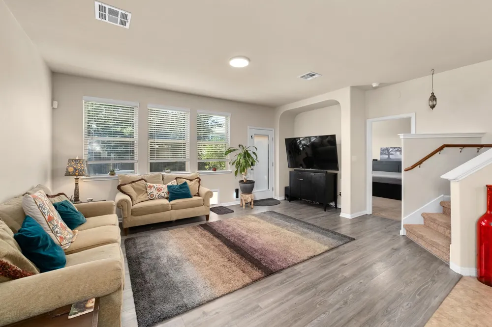 193 Camden Cove Buda, TX 78610
