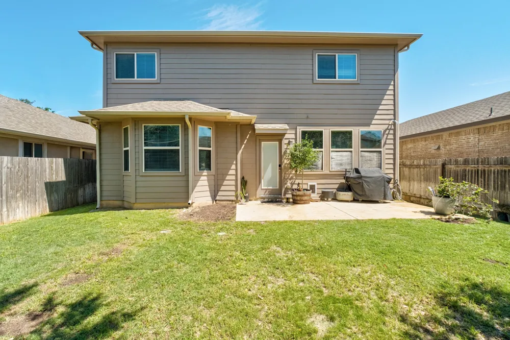 193 Camden Cove Buda, TX 78610