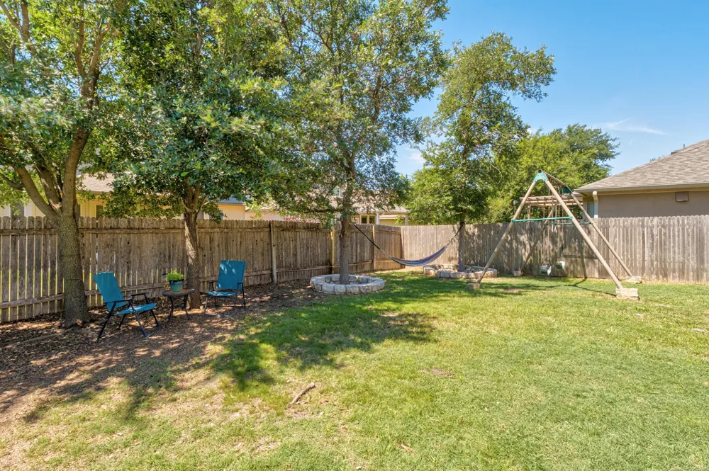193 Camden Cove Buda, TX 78610