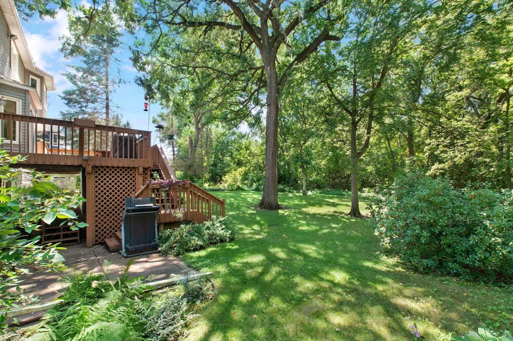 8978 Jewel Avenue S Cottage Grove, MN 55016