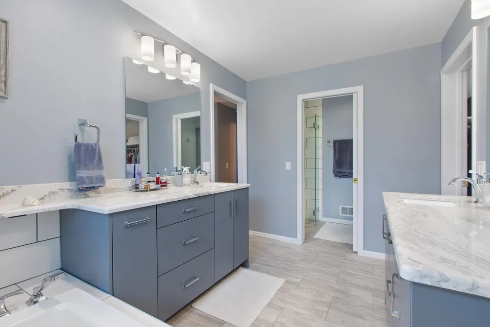 8978 Jewel Avenue S Cottage Grove, MN 55016