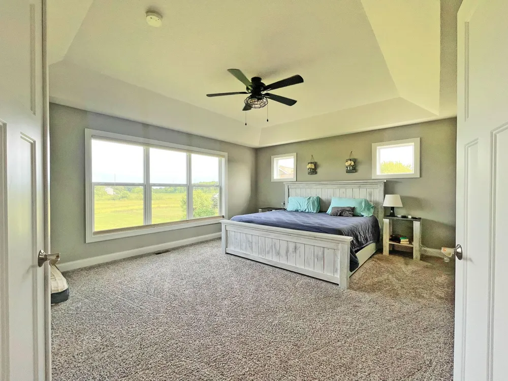 4796 Merganser Drive Minnetrista, MN 55375