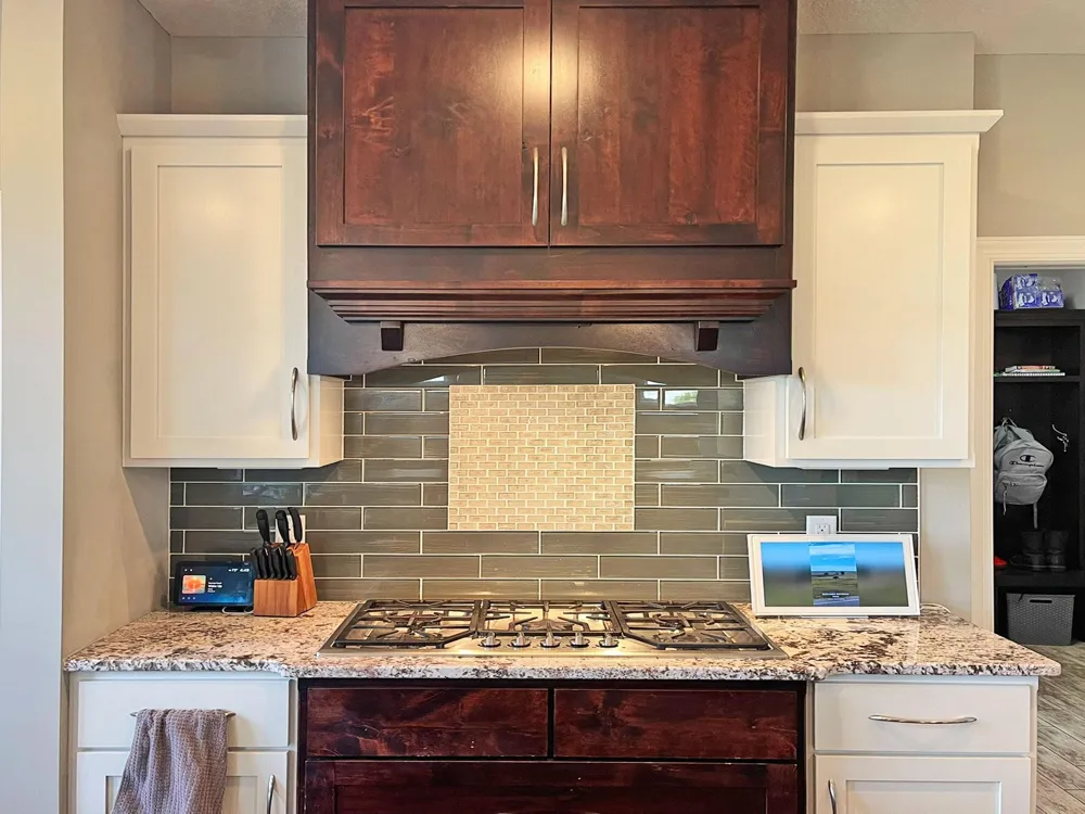4796 Merganser Drive Minnetrista, MN 55375