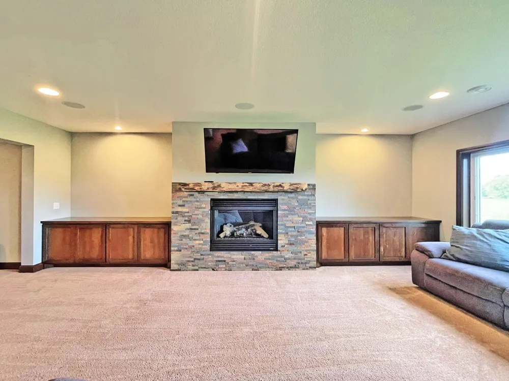4796 Merganser Drive Minnetrista, MN 55375