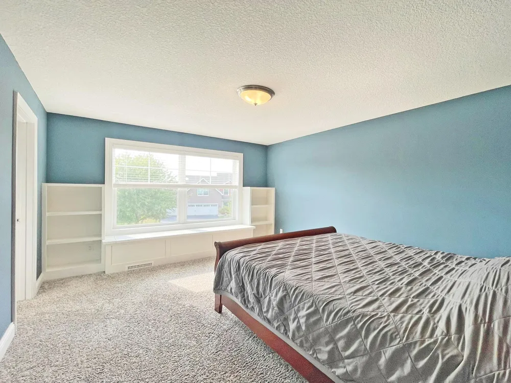 4796 Merganser Drive Minnetrista, MN 55375