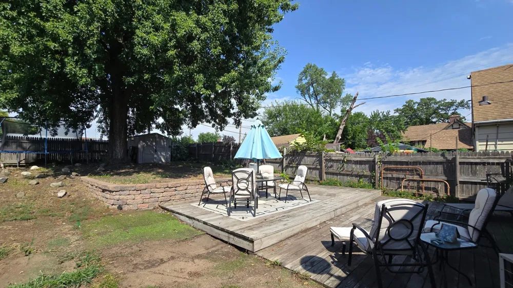1229 7th Street E Saint Paul, MN 55106