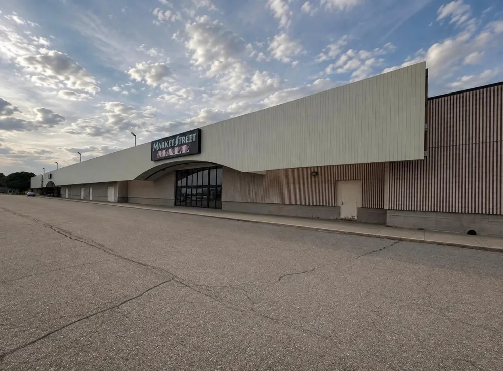 1420 College Marshall, MN 56258