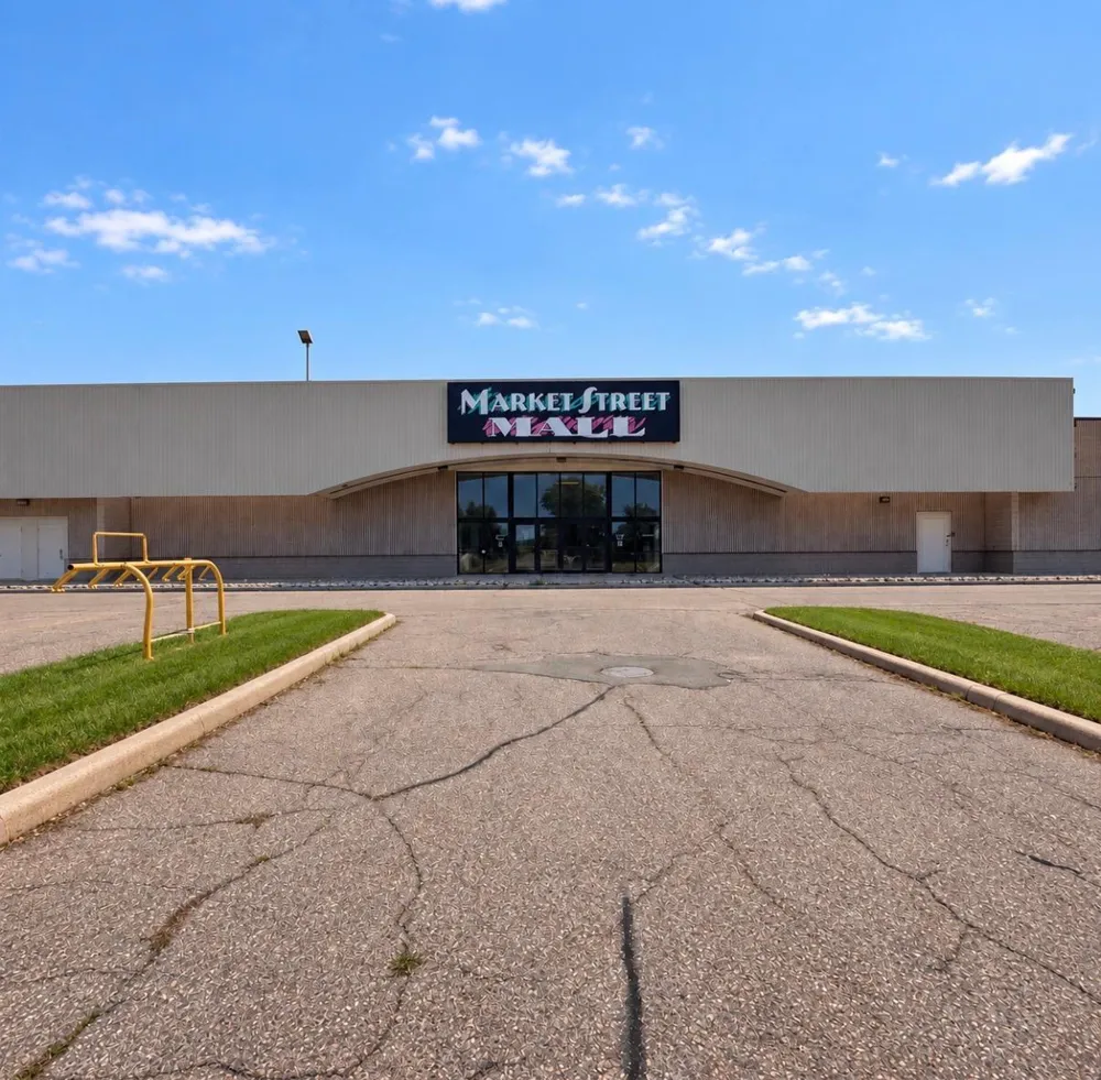 1420 College Marshall, MN 56258