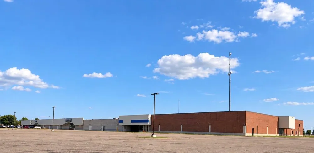 1420 College Marshall, MN 56258