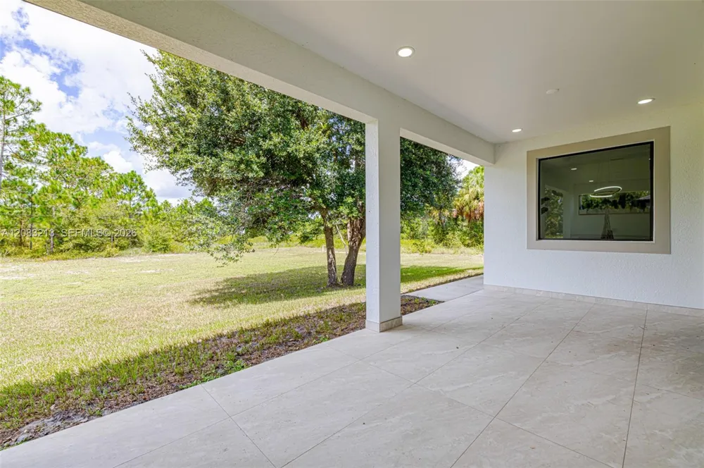 1913 Irving Ave Lehigh Acres, FL 33972