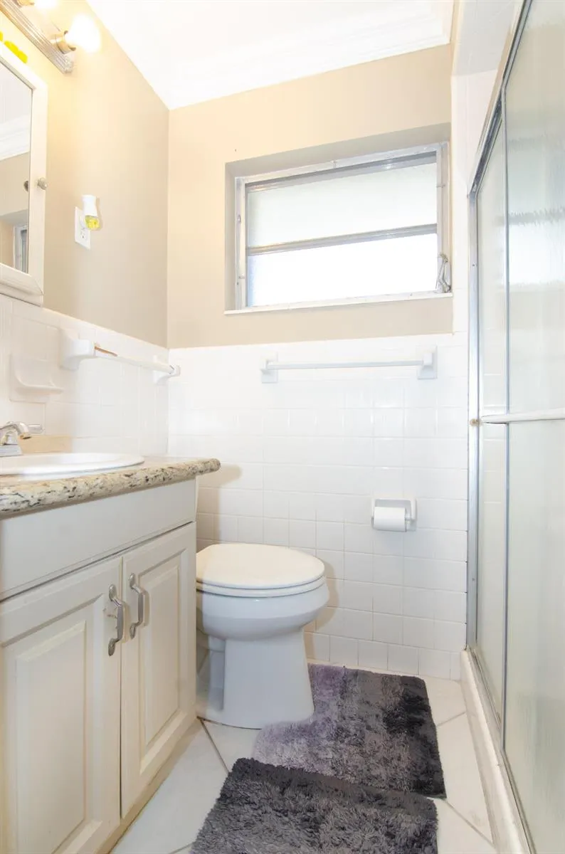 891 LYNDON DRIVE Lantana, FL 33462