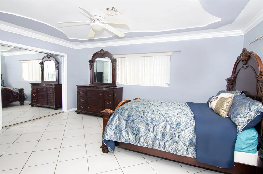 891 LYNDON DRIVE Lantana, FL 33462