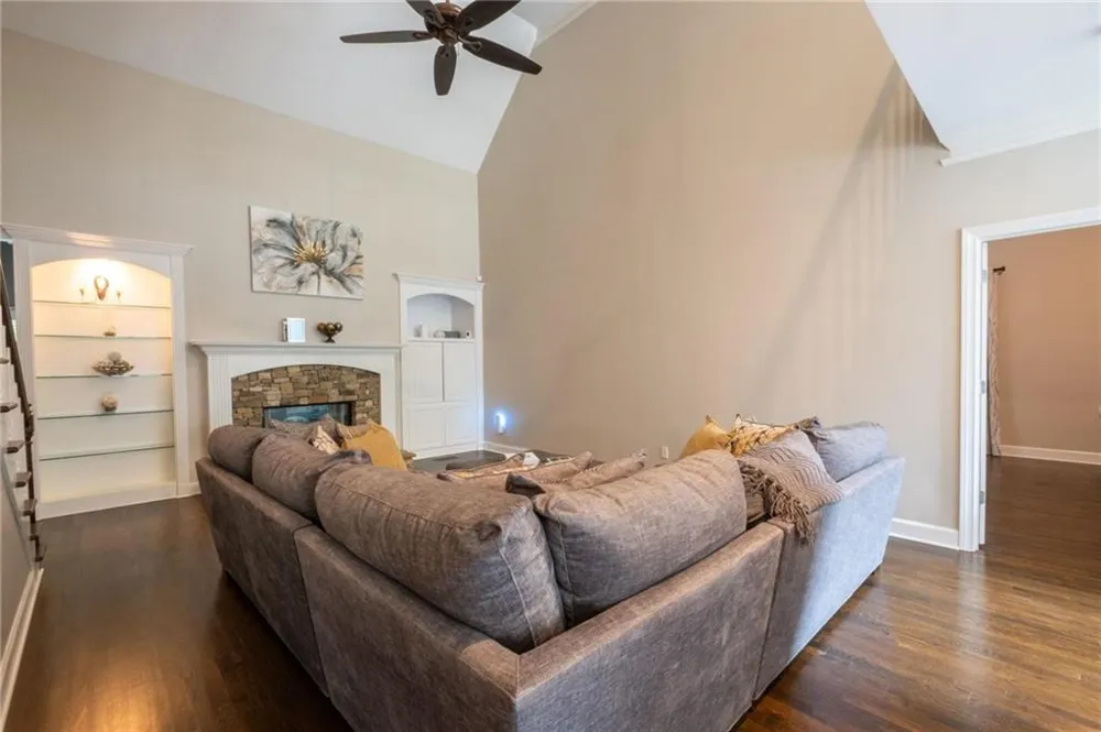 4850 Haydens Walk Drive Johns Creek, GA 30022