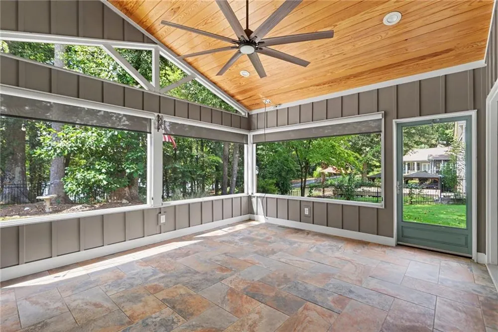 111 Edgewater Way Peachtree City, GA 30269