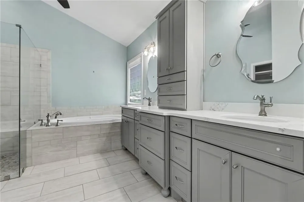 111 Edgewater Way Peachtree City, GA 30269