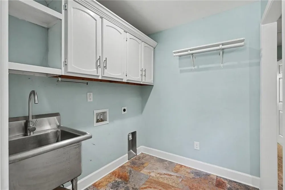 111 Edgewater Way Peachtree City, GA 30269